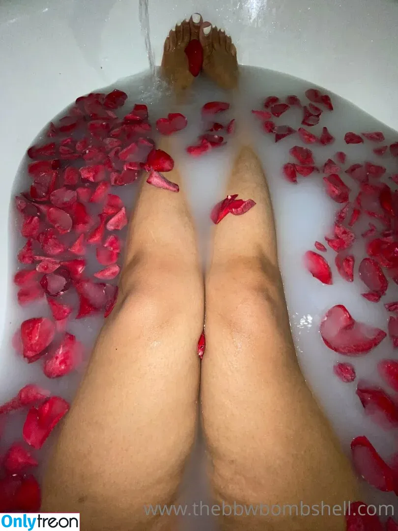 boujeebombshell nude photo #0005 (BIG BOUJEE / the.boujeebombshell / thebbwbombshell)