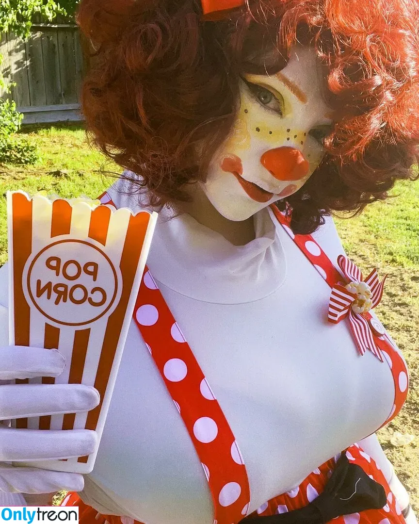 Bouncyclown nude photo #0020 (Froggy The Clown / Ker0ppai / bouncyclowngirl)