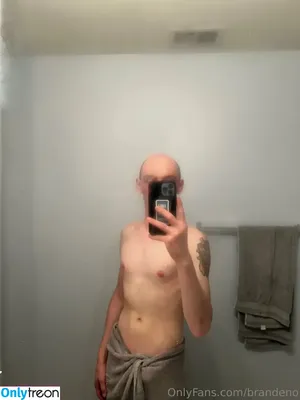  nude photo #0003