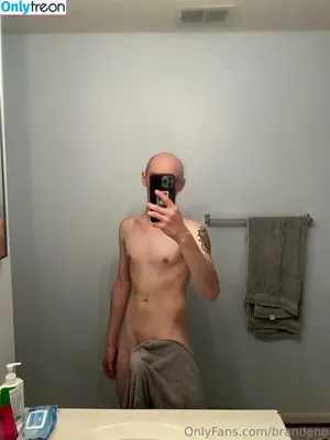  nude photo #0005