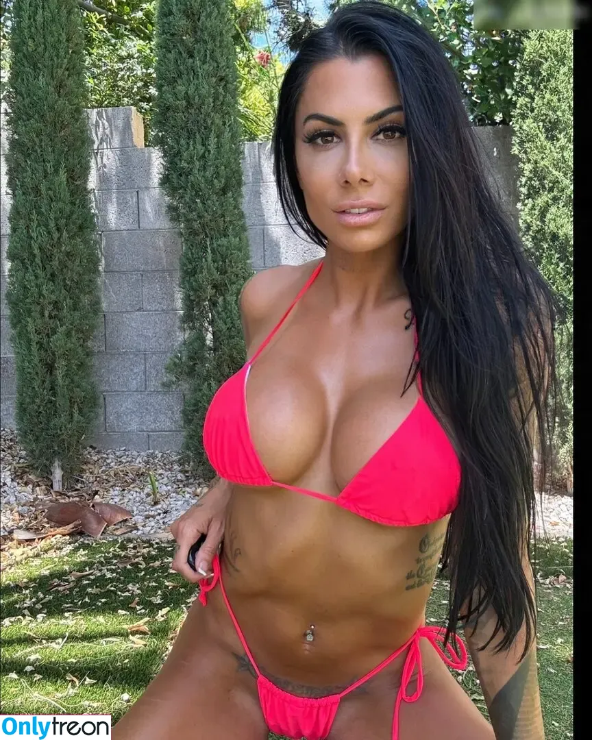 Brandi Andrews nude photo #0130 (brandivandrews)