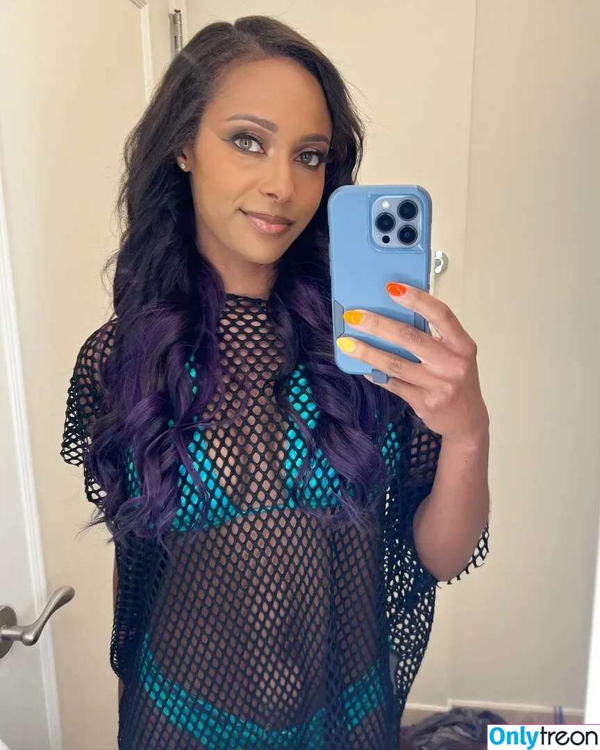 Brandi Rhodes голая photo #0283 (thebrandirhodes)