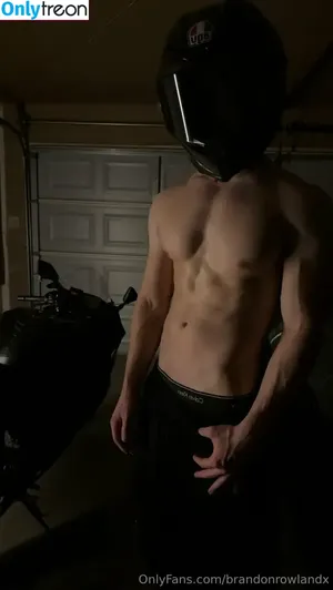 brandonrowlandx / brandonrowland nude photo #0040