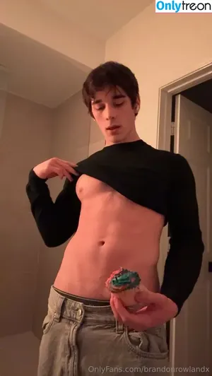 brandonrowlandx / brandonrowland nude photo #0042