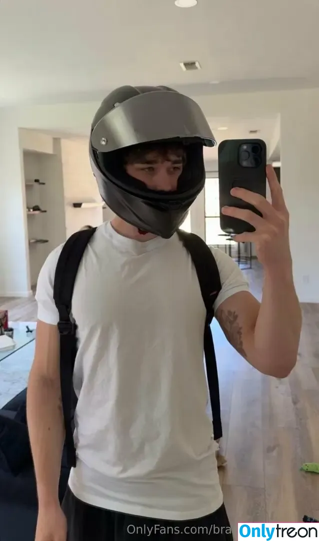 brandonrowlandx голая photo #0034 (brandonrowland)