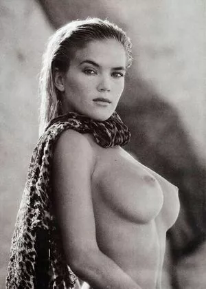 Brandy Ledford / brandyledford фото голая #0002