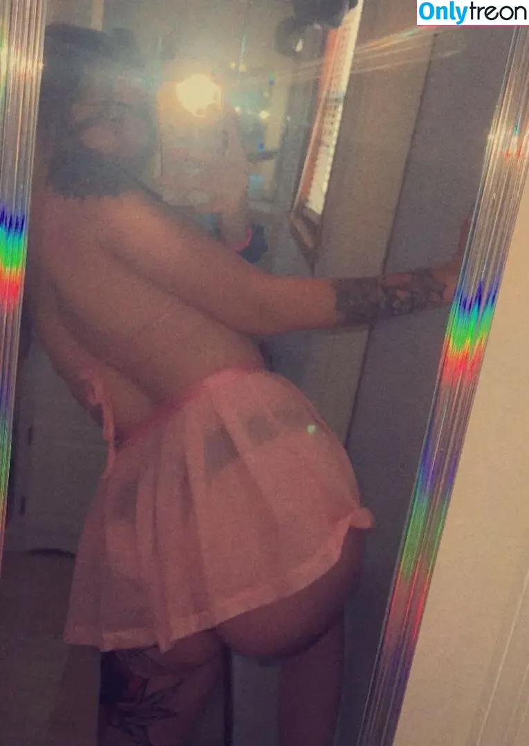 Brattybriii07 nude photo #0007 (Brattybriii07)
