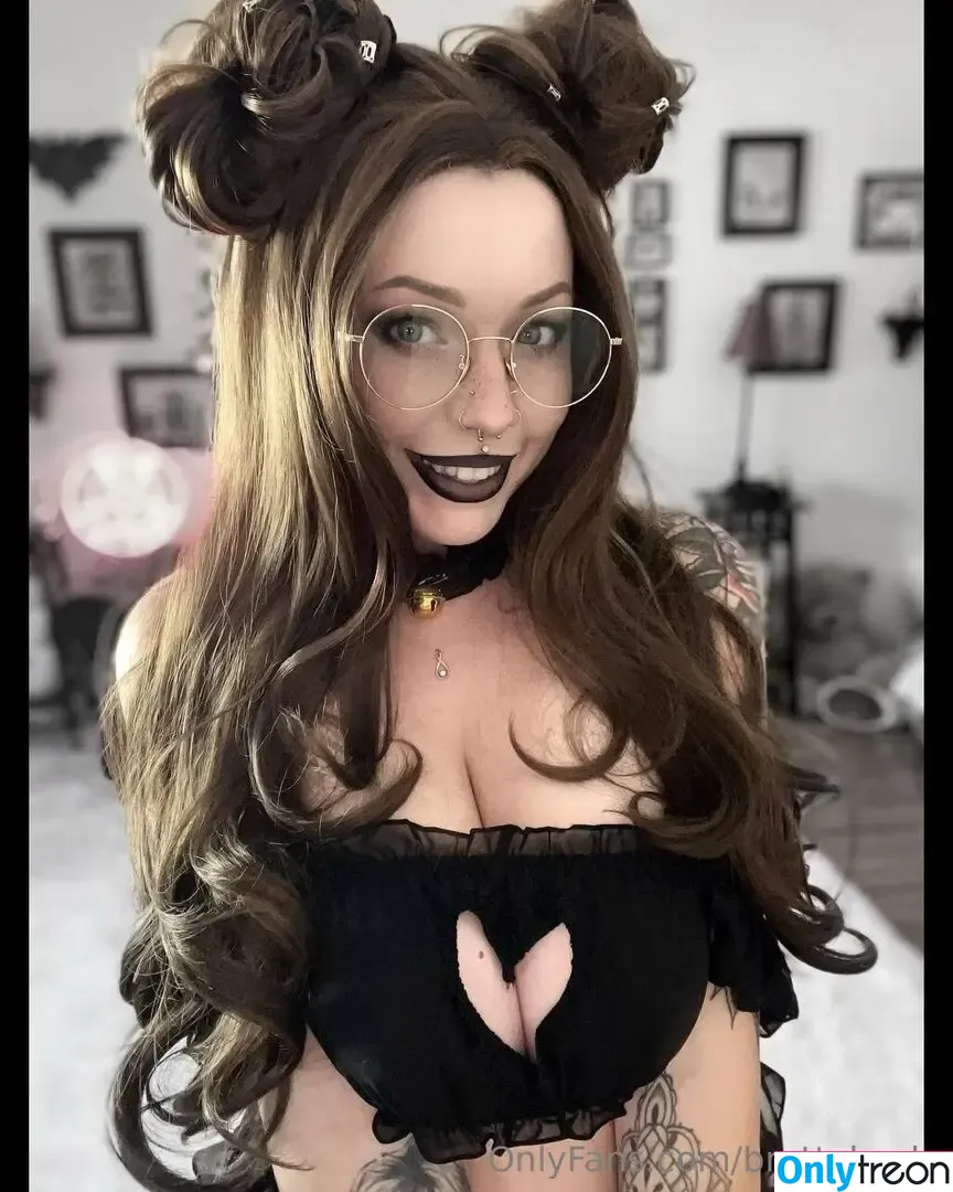 Brattykayla nude photo #0077 (brattykayla666)