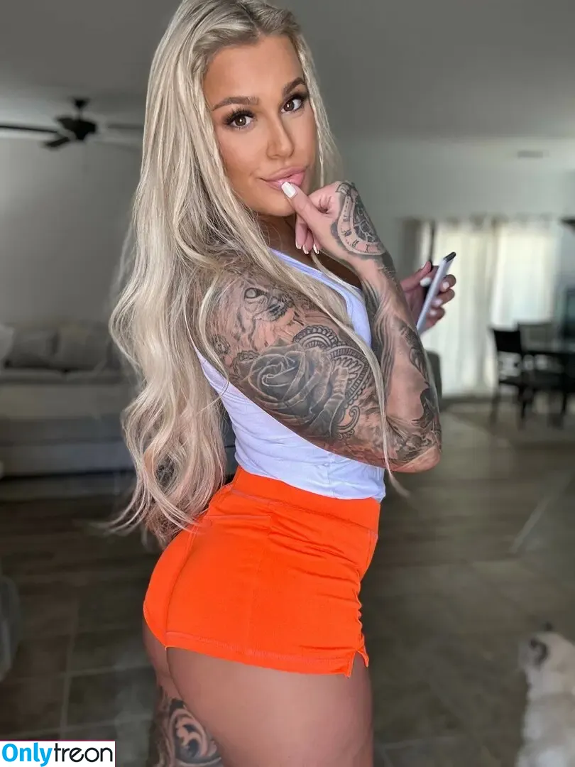 BrazyBecca nude photo #0011 (BrazyBecca)