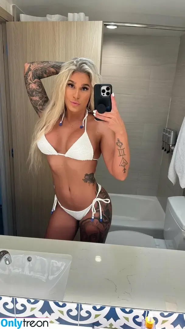 BrazyBecca nude photo #0027 (BrazyBecca)