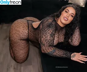 brebanks92 / ItsBreBabii / msbrelovely / msbrelovelyyy nude photo #0042