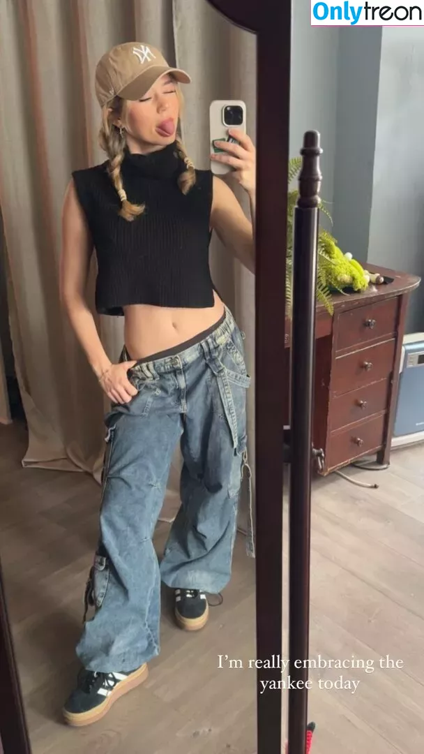 Brec Bassinger голая photo #0177 (brecbassinger)