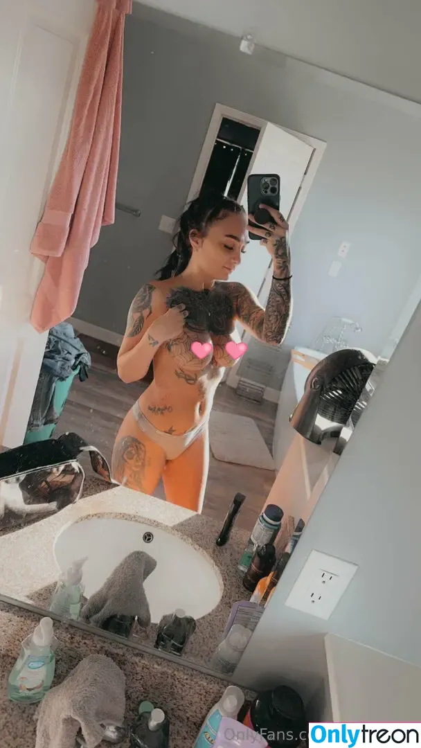 breehawww nude photo #0031 (breehaww)