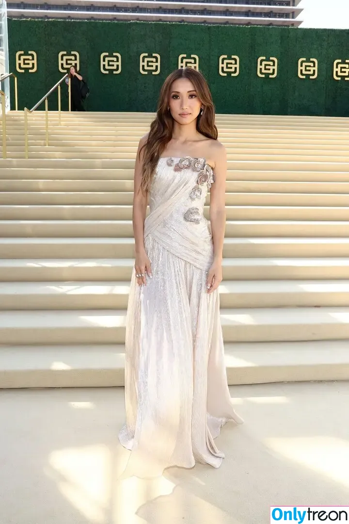 Brenda Song nude photo #0453 (brendasong)