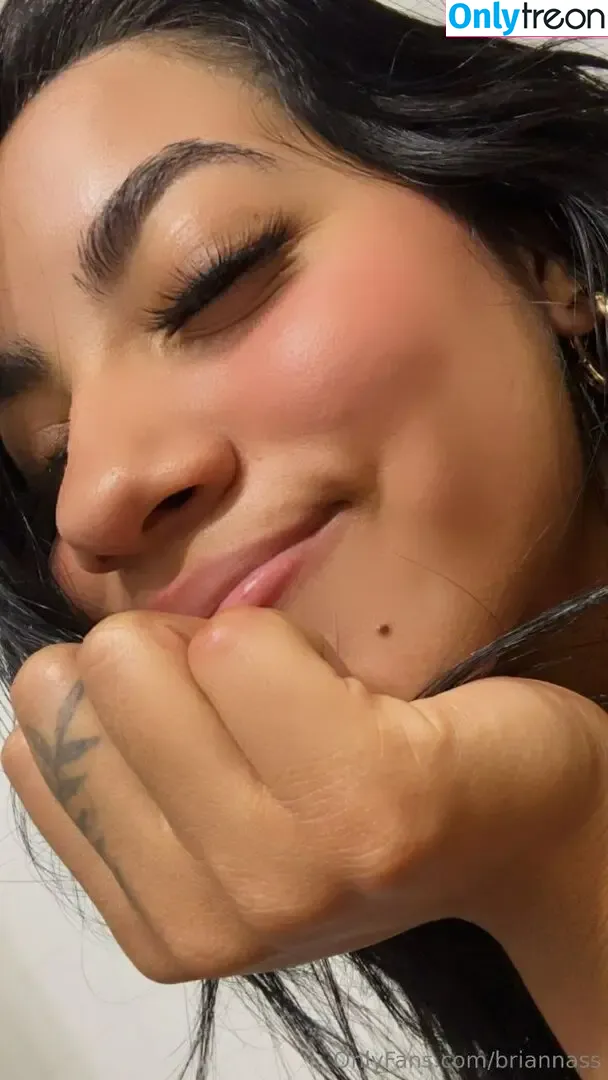 brezn голая photo #0201 (Briannashot69 / briannass / briannass69)