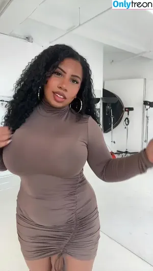 Bri Ballesteros / forevercurlybri nude photo #0076