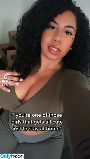 Bri Ballesteros / forevercurlybri nude photo #0086