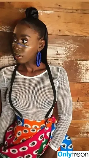 Bria Myles / realbriamyles фото голая #0030