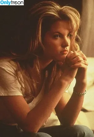 Bridgette Wilson / bridgettewilsonofficial nude photo #0008
