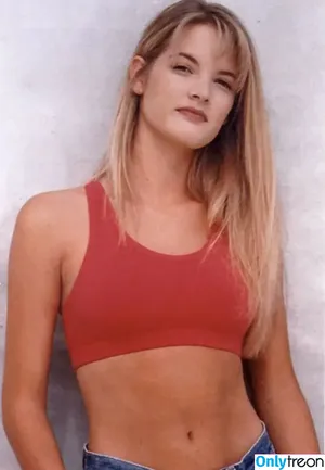 Bridgette Wilson / bridgettewilsonofficial nude photo #0018