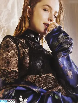 Bridgit Mendler / bridgitmendler nude photo #0011