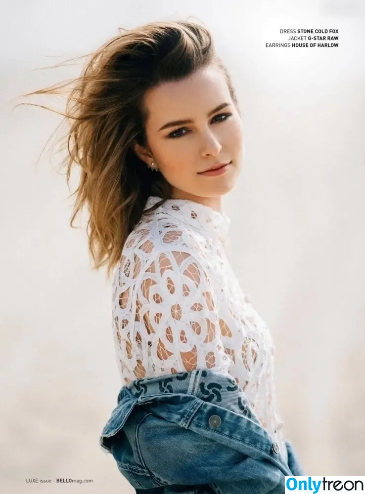Bridgit Mendler nude photo #0010 (bridgitmendler)