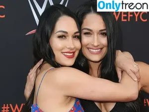 Brie Bella / brie фото голая #0077