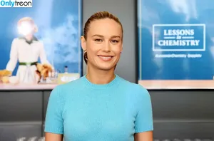 Brie Larson / brielarson nude photo #1309