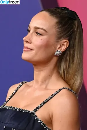 Brie Larson / brielarson nude photo #1688