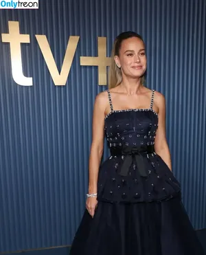 Brie Larson / brielarson nude photo #1780