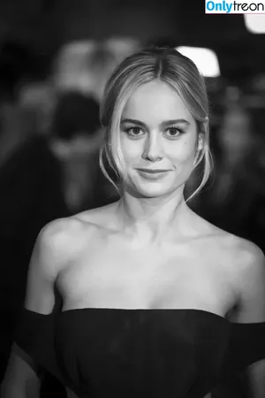 Brie Larson / brielarson nude photo #1806