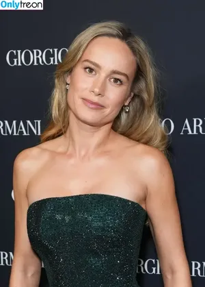 Brie Larson / brielarson nude photo #1834