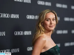 Brie Larson / brielarson nude photo #1842