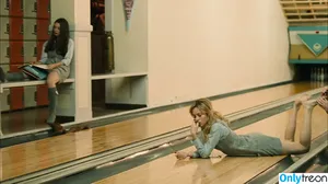 Brie Larson / brielarson nude photo #1946