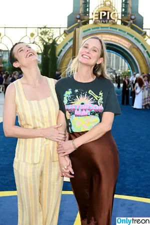 Brie Larson / brielarson фото голая #2098