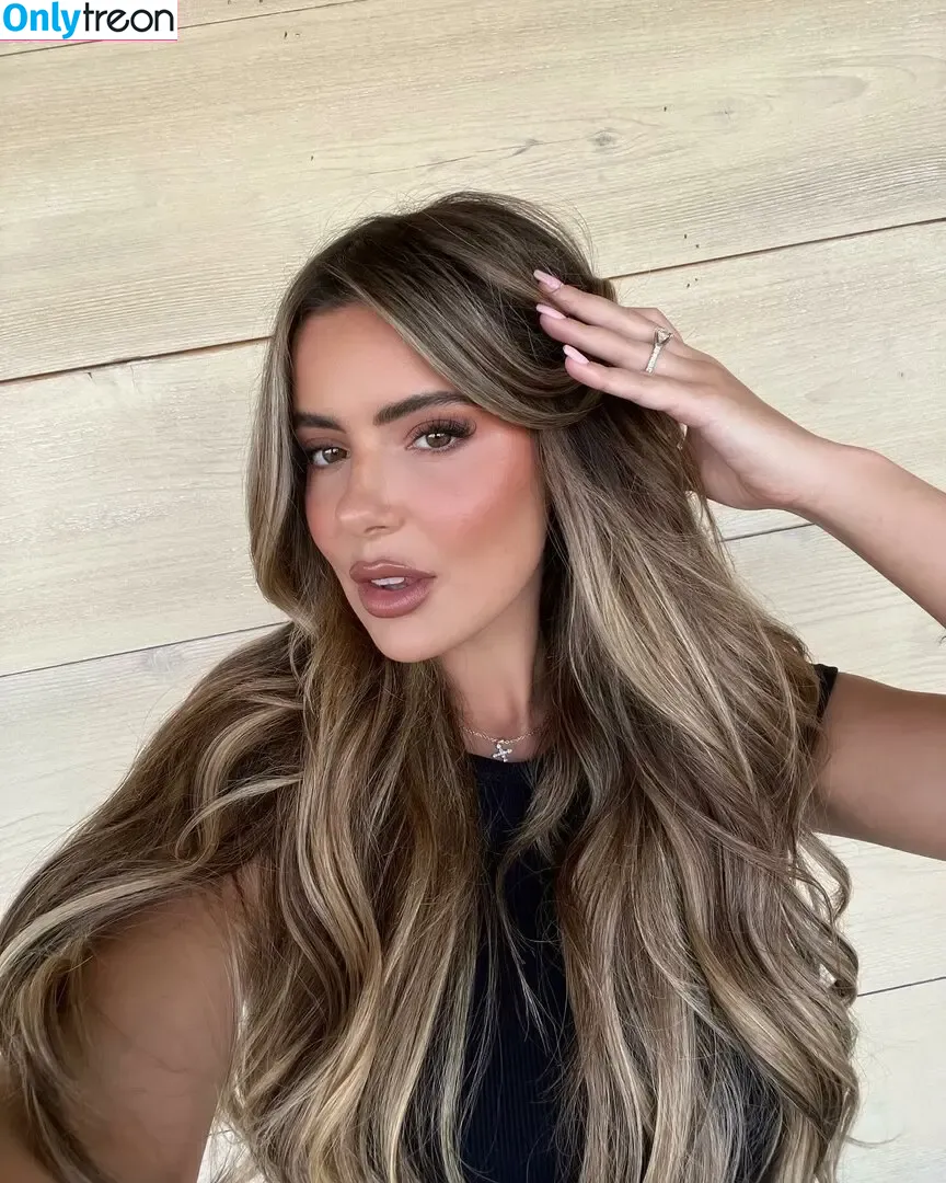 Brielle Biermann nude photo #0008 (briellebiermann)
