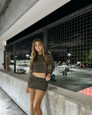 Brighton Sharbino / brightonsharbino nude photo #0055