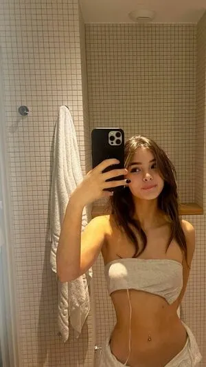 Brighton Sharbino / brightonsharbino nude photo #0065