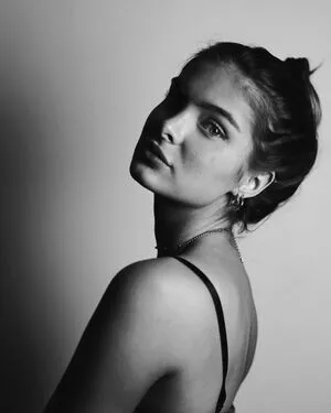 Brighton Sharbino / brightonsharbino nude photo #0170