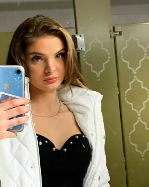 Brighton Sharbino / brightonsharbino nude photo #0174