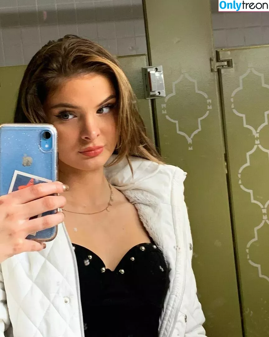 Brighton Sharbino nude photo #0160 (brightonsharbino)