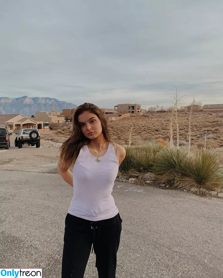 Brighton Sharbino nude photo #0169 (brightonsharbino)