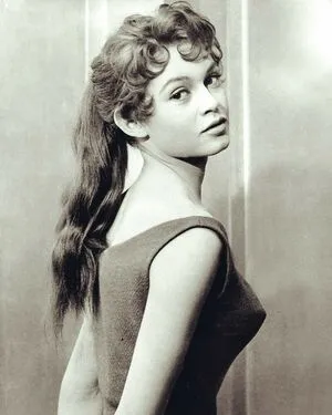 Brigitte Bardot / brigittebardotbb фото голая #0047