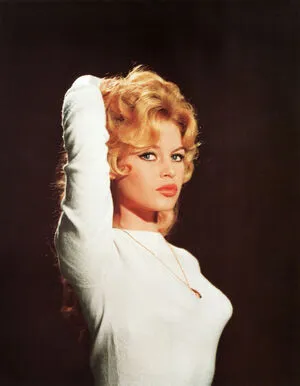 Brigitte Bardot / brigittebardotbb фото голая #0091