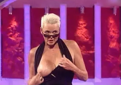 Brigitte Nielsen / brigittenielsen / realbrigittenielsen фото голая #0035