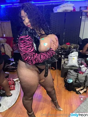 brijasplayroom / briicosplays nude photo #0034