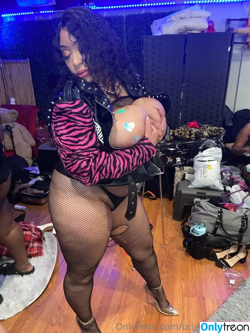 brijasplayroom nude photo #0034 (briicosplays)