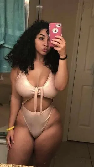 brimercado14 / bri__onepiece12 / bri_mercado nude photo #0063