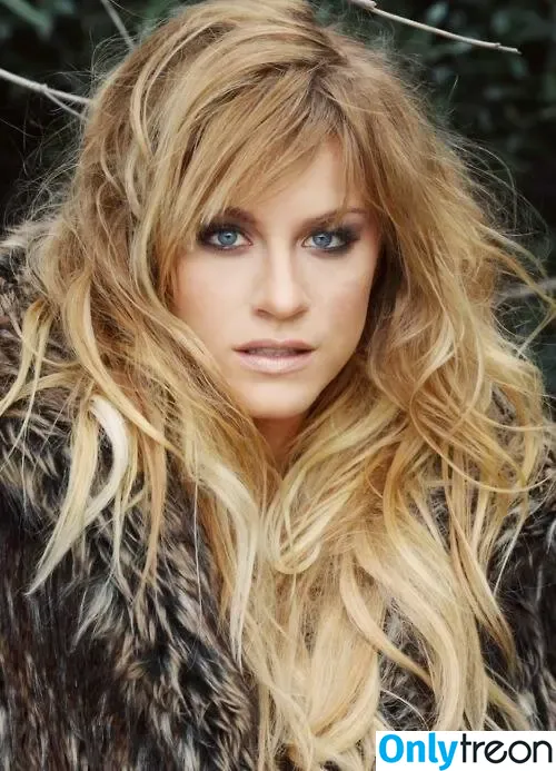 Brit Morgan nude photo #0005 (brittanymorganx / msbritmorgan)