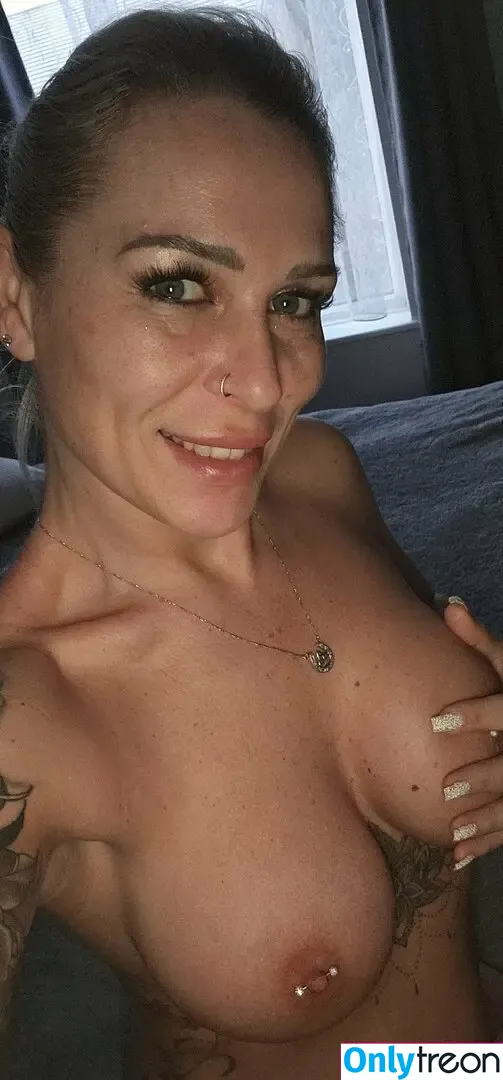 brithotwife nude photo #0055 (brit_hotwife)